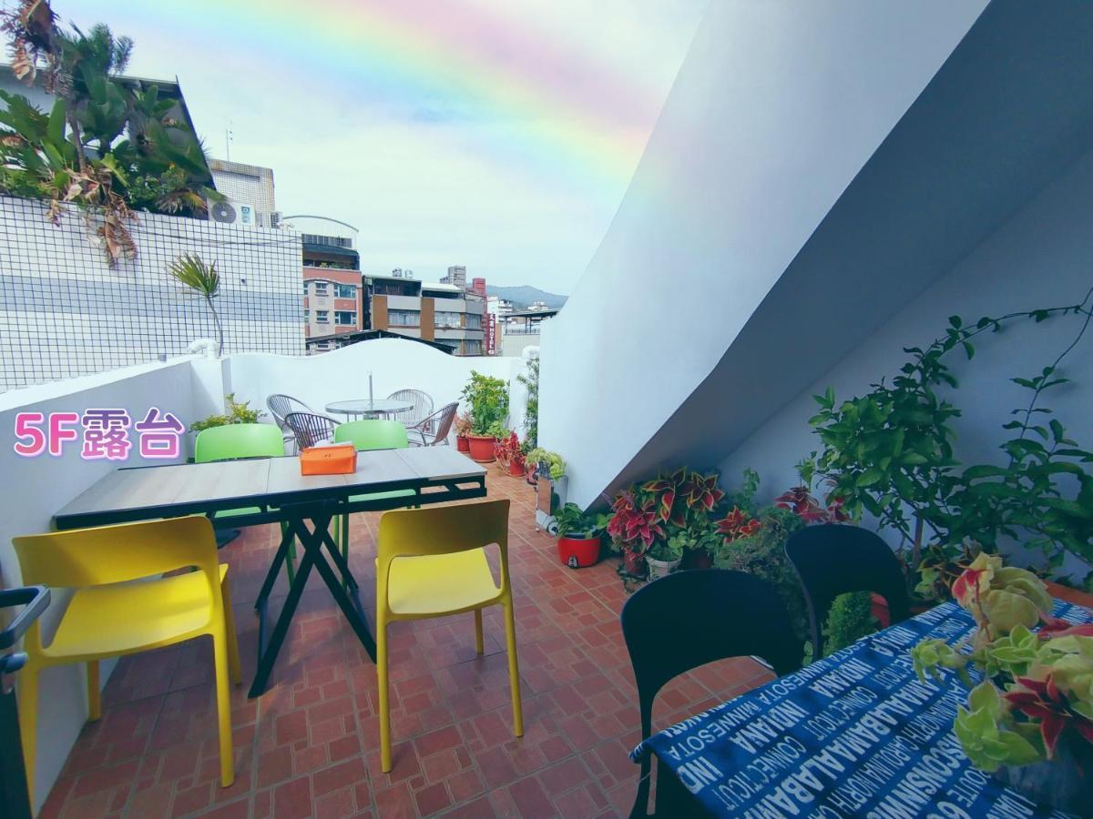 Go Home Homestay Kaohsiung Exterior photo